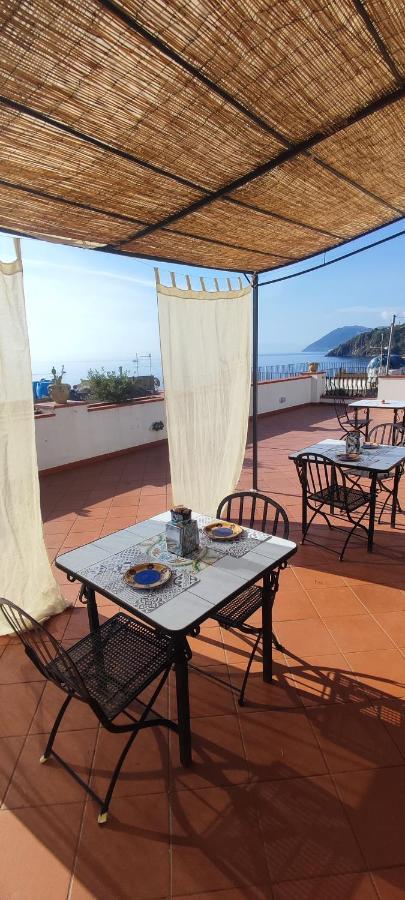 Enzoilnegro Home Lipari  Extérieur photo